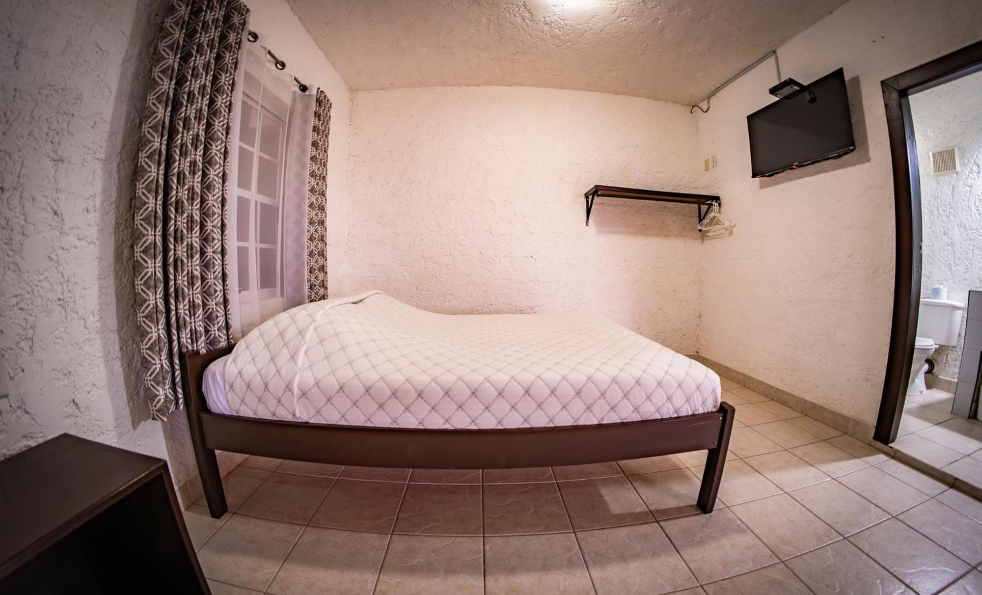 קורוזאל Las Palmas Hotel מראה חיצוני תמונה